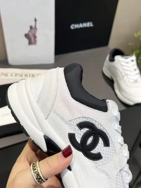 🎗️🎗️Chanel mesh double C casual sneakers🍈🍈 - Picture 7 of 8